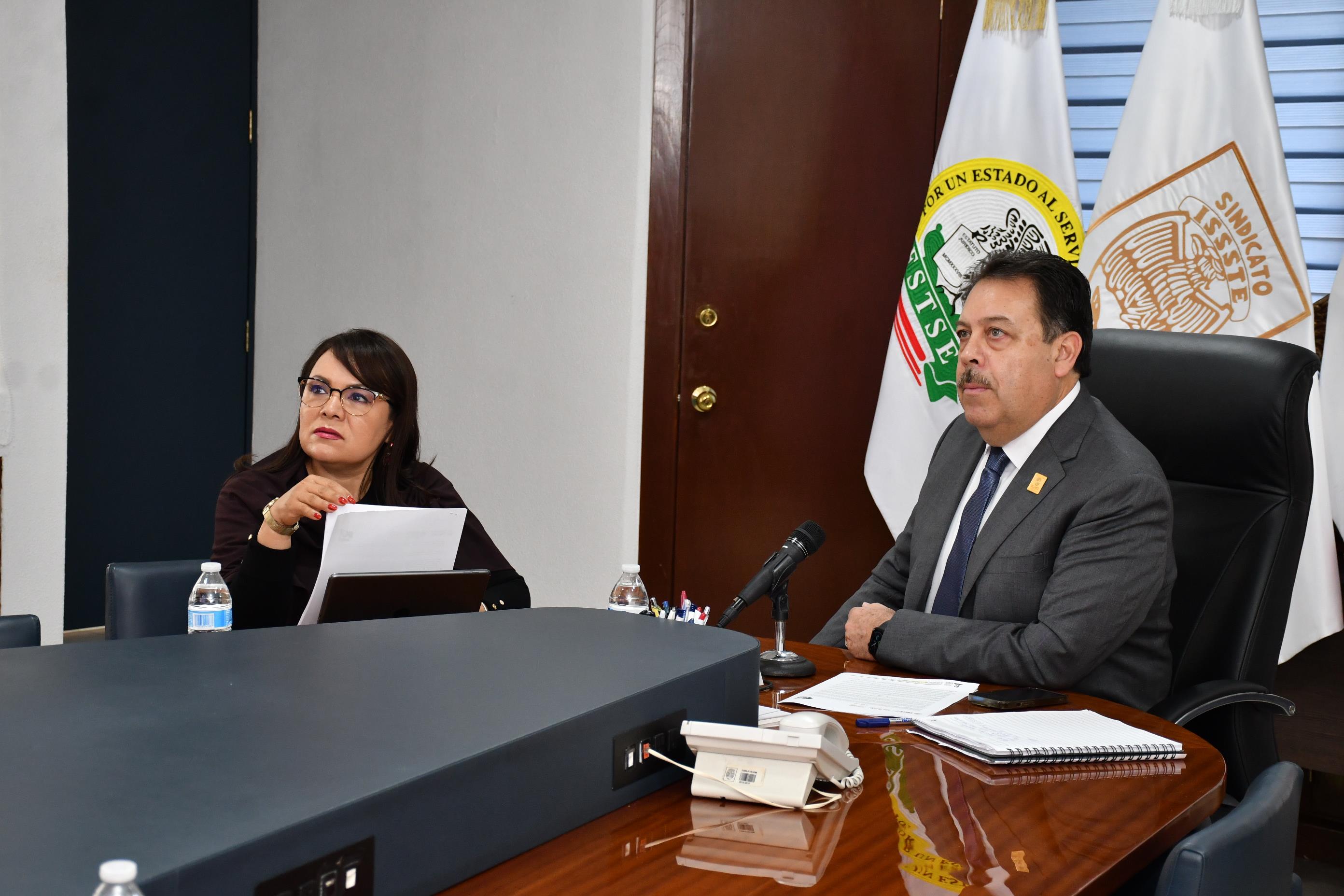  Reunión de trabajo a distancia con la licenciada Marisol Plascencia Reyes, Subdirectora de Personal del ISSSTE